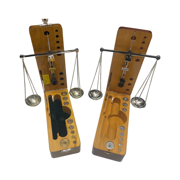 Vintage Hanging Diamond Scale Travel Set - Value